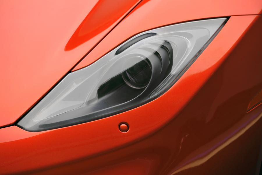  McLaren MP4-12C 2009 года  (фото 121 из 268)